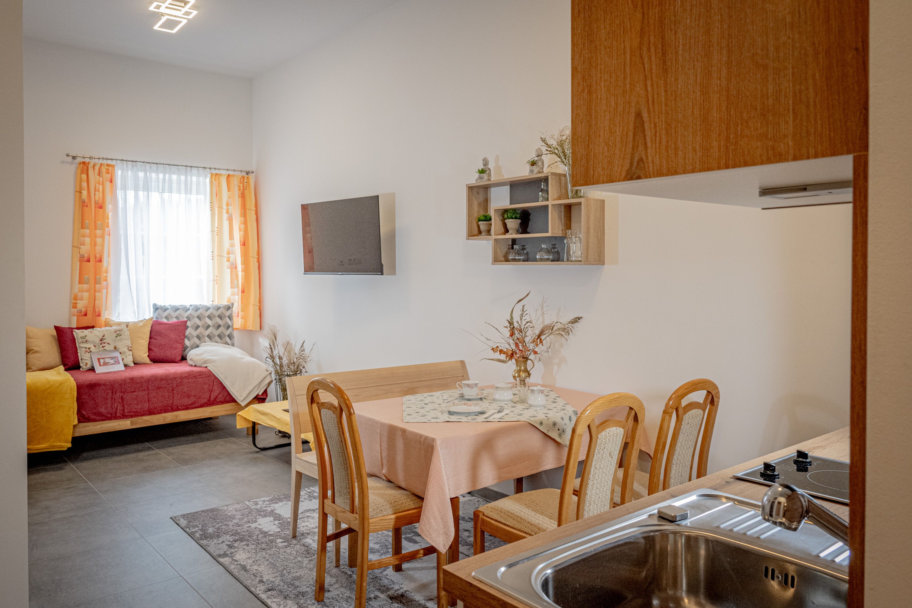 Lovingly furnished apartments in the heart of the Dunkelsteinerwald