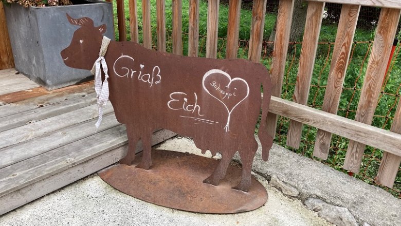 schauppi-kuh-outside, &copy; Wienerwald Tourismus GmbH