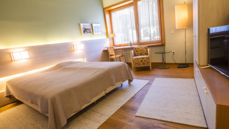 The forge, &copy; Theo Kust &ndash; Imagefoto