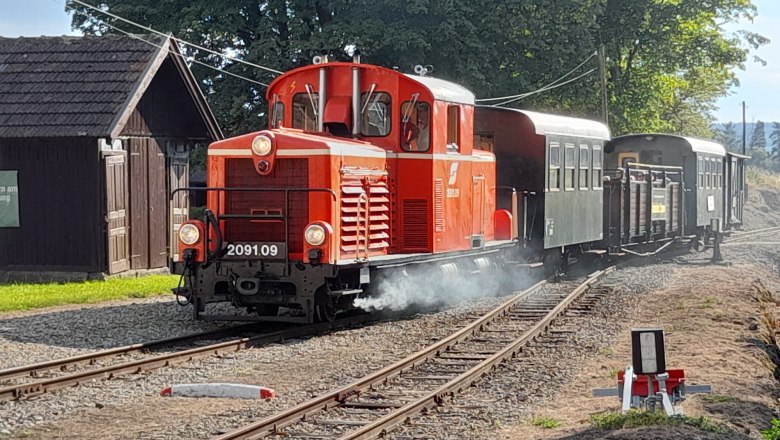 Wackelstein Express runs between Alt Nagelberg and Heidenreichstein, &copy; Ferienhaus Leopold