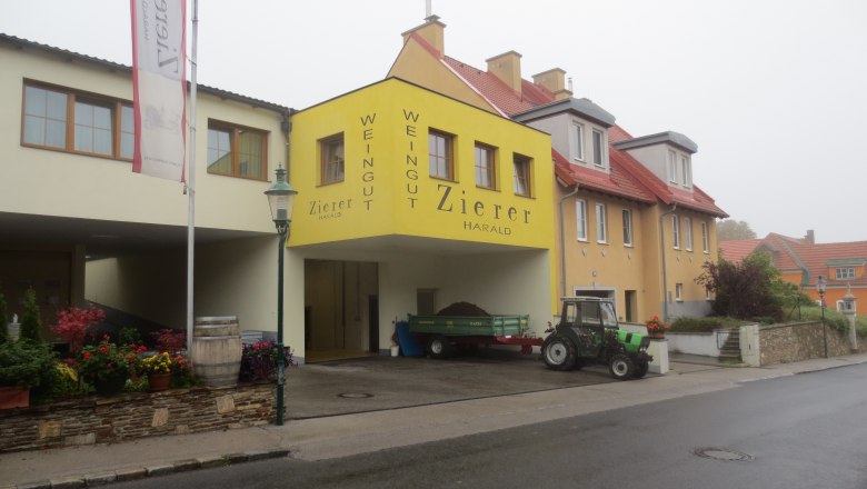 Zierer Winery Gumpoldskirchen, &copy; Weingut Zierer