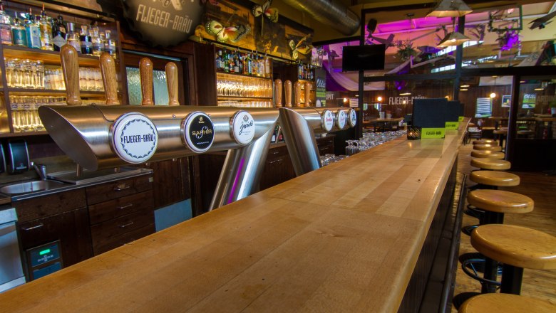 Fliegerbr&auml;u, &copy; Fam. Groiss