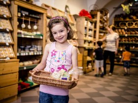 Shop Kloster-Schul-Werkst&auml;tten Sch&ouml;nbach, &copy; &copy; Waldviertel Tourismus, Robert Herbst