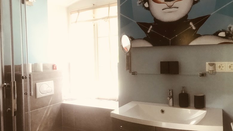 Bathroom, © Oliver Szilagyi