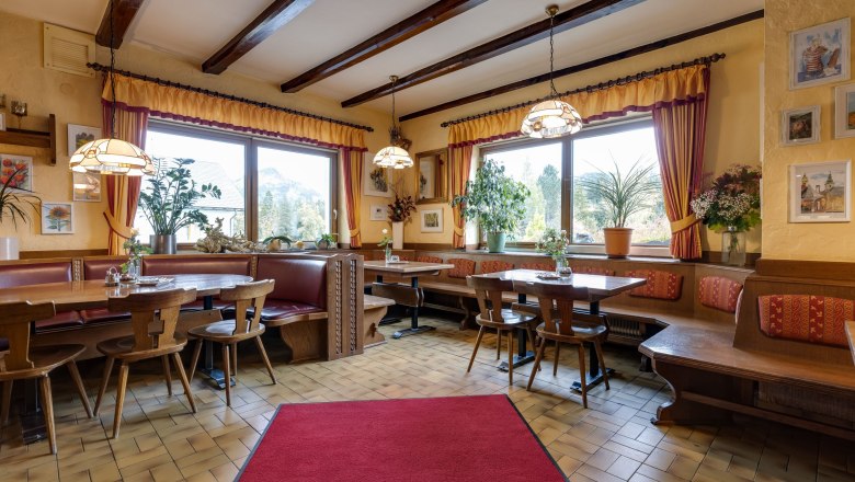 bar, © Kuhnert Rudolf