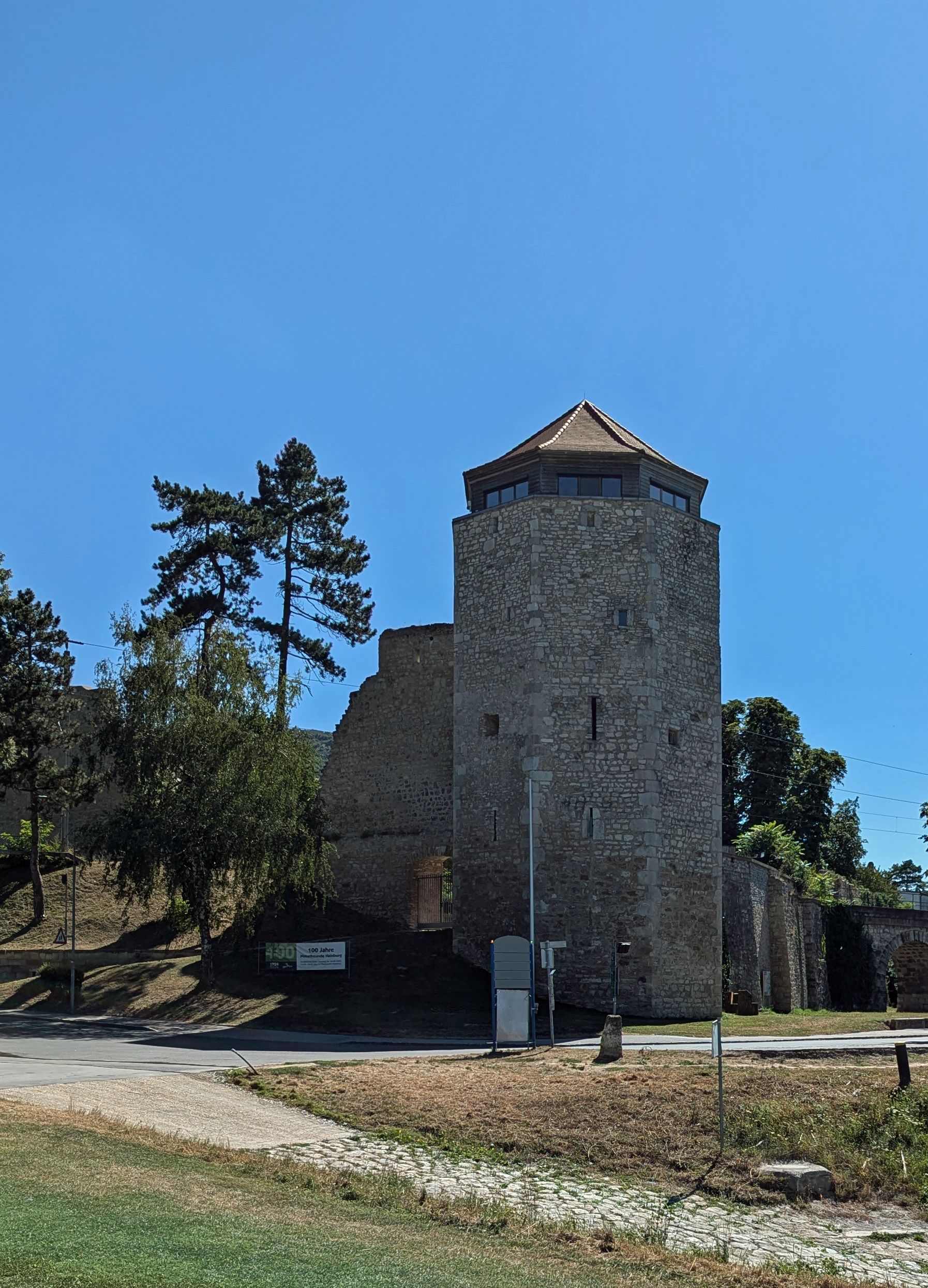 Water tower Hainburg/Danube 