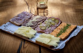 Culinary delights, &copy; Ployer Hans