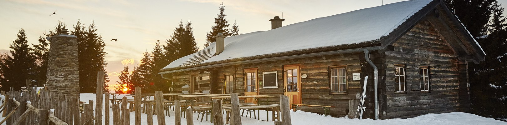 A wintry sunset over Anna-Alm, © Niederösterreich-Werbung/Michael Liebert