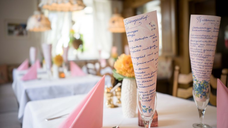 Set table in the guest room of Schlossgasthof Artstetten