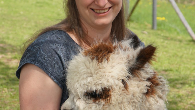 Farmer's wife - Melanie, &copy; Konrad Schweighuber