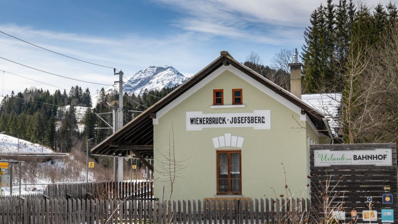 Vacation at the BAHNhof in winter, &copy; Veronika Nutz