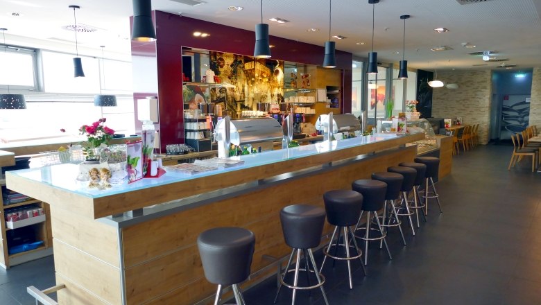 XXXLutz Restaurant, &copy; Marketing St.P&ouml;lten GmbH