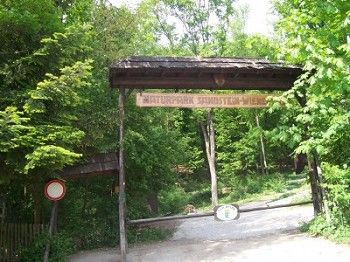 Entrance to the nature park in Purkersdorf