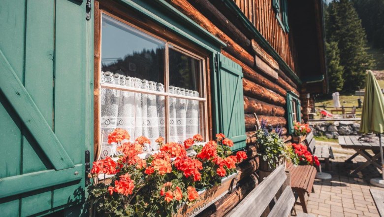 Hochkarlam hut, © Gerald Demolsky