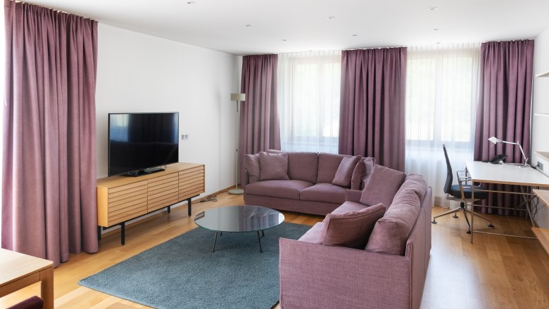 Executive Suite living area, © Peter Hruska