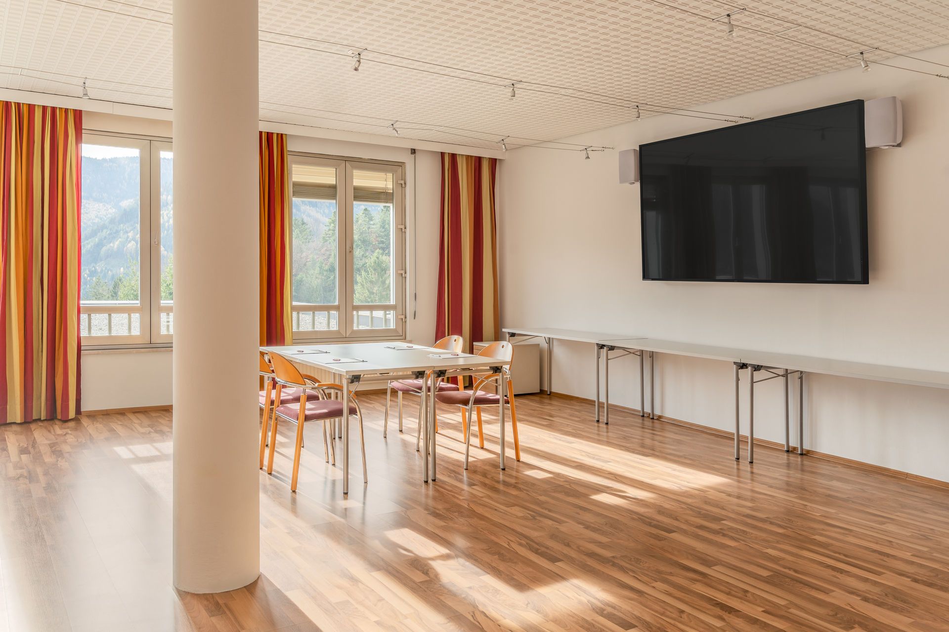 Seminar room 