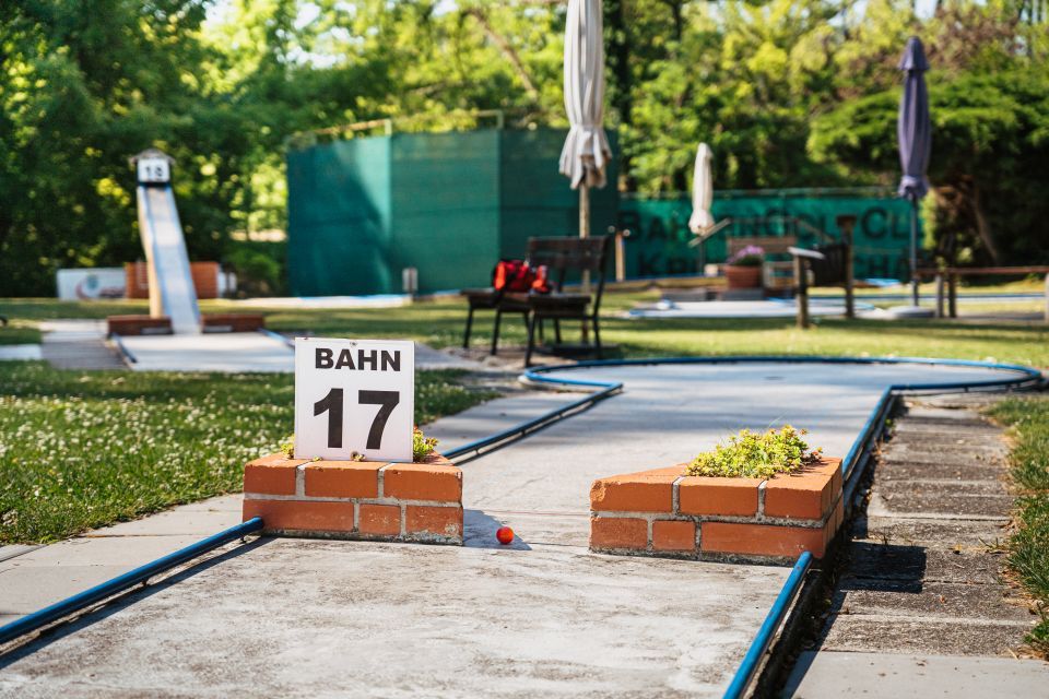 Minigolf course lane 17 