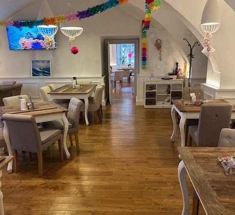 Landlady Kittsee, © Schlosswirtin Kittsee