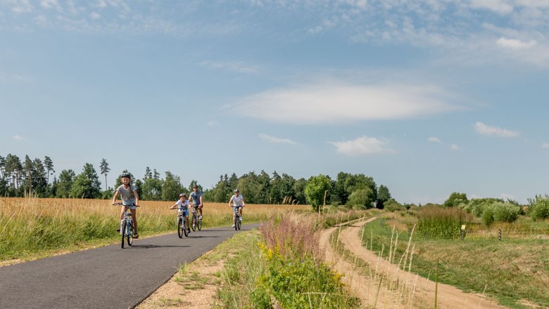 Thaya Tour cycle route, © Waldviertel Tourismus, ishootpeople.at