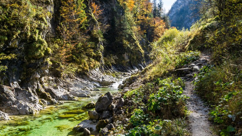 Impressive hiking trails through tranquil nature, © Fred Lindmoser