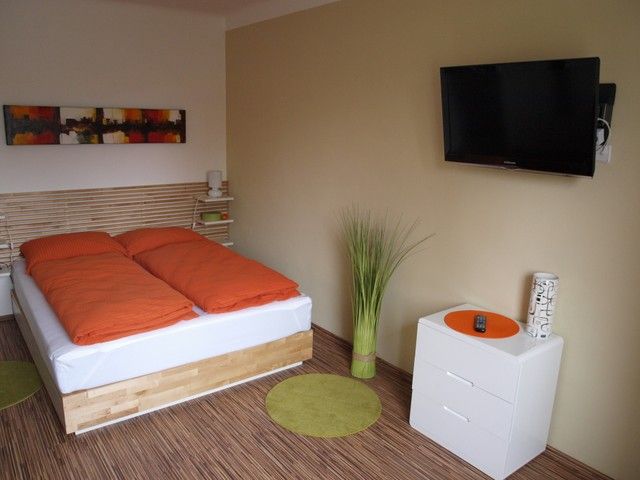 Bed-sitting room