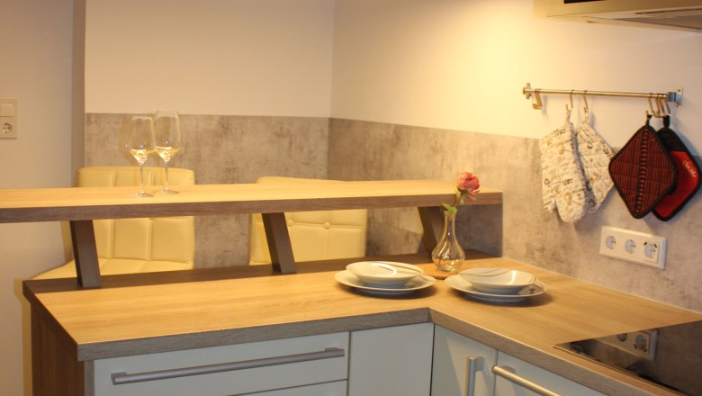 Family apartment - Kitchen Bar, &copy; &copy; HomeW4, Sonja Wiesinger