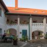Inner courtyard of Haus Stierschneider, &copy; Elisabeth Stierschneider
