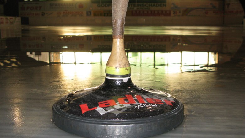 Curling in the ice rink, © Naturfreunde St. Pölten