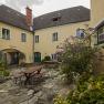 Inner courtyard of the Huber winery, &copy; Monika Loeff