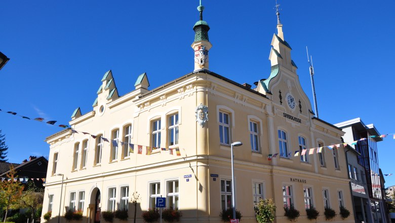 Town hall, &copy; Stadtgemeinde Hainfeld