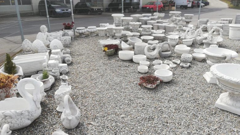 Flower pots, © Gartendekor-Verkauf Karl Hickersberger