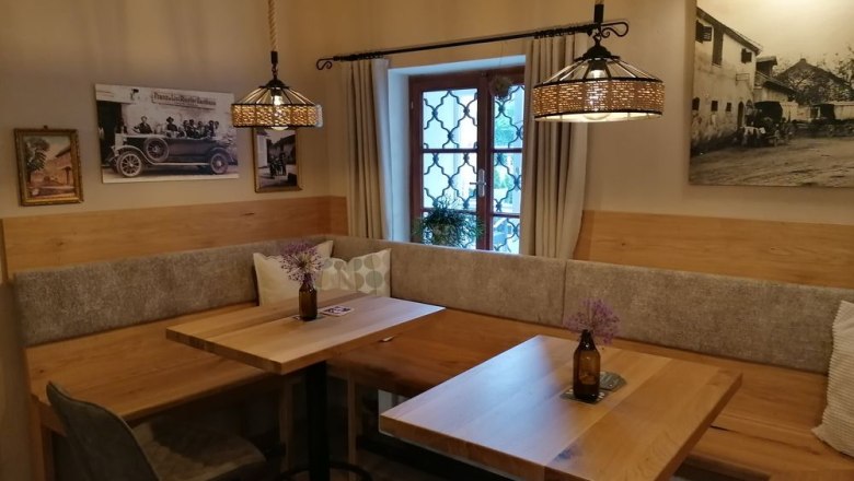 The restaurant in the Schiffmeister Inn, &copy; Gasthof Schiffmeister