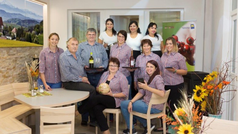 GH Falkensteiner staff, © Fotostudio Macher