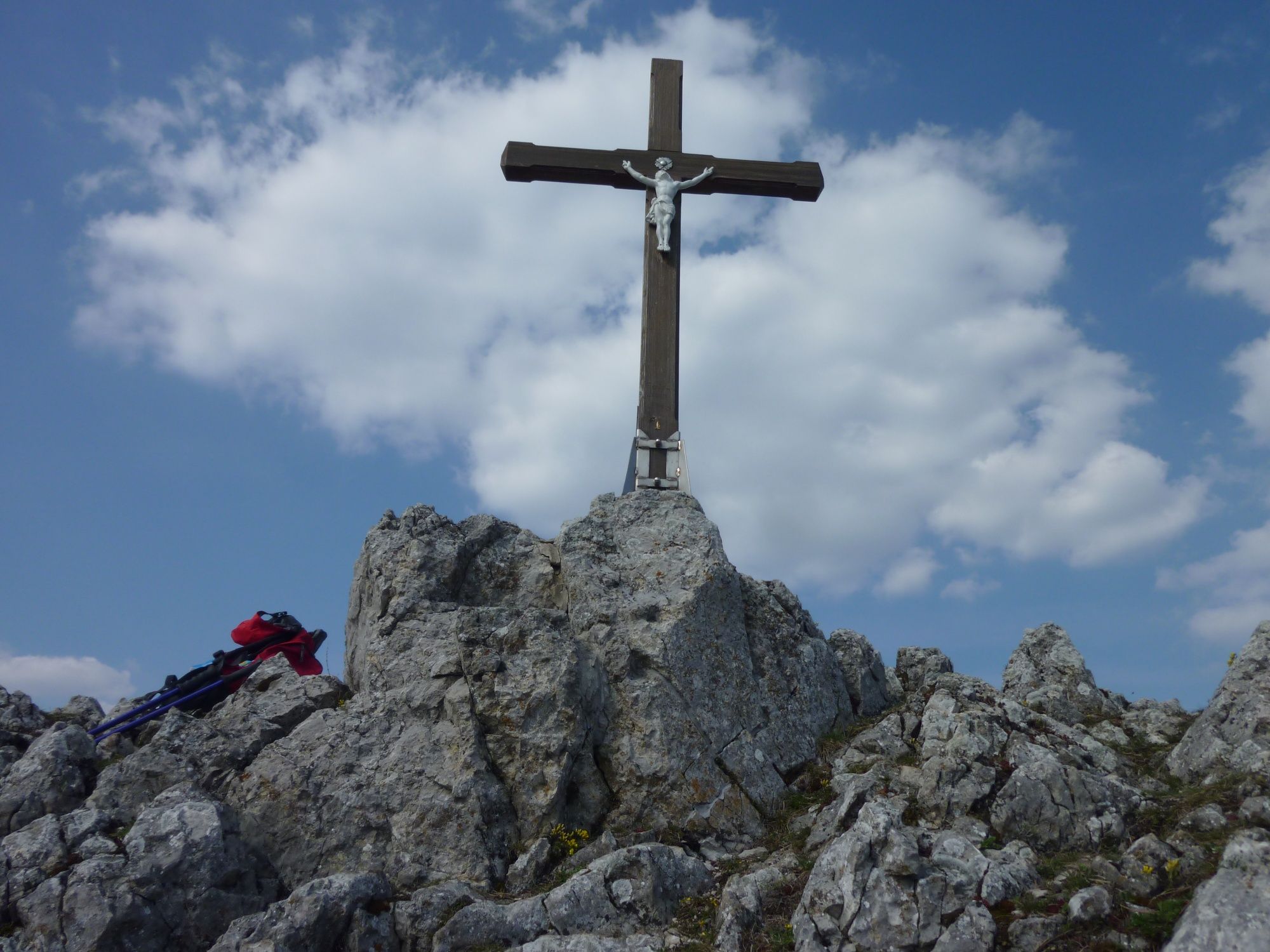 Summit cross