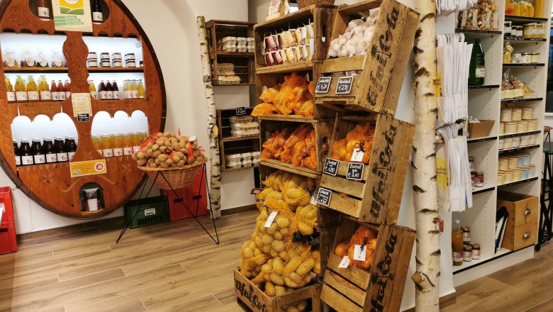 Product boxes, &copy; Melanie Maller