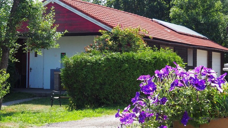 Sanitary building, © eigene Bilder