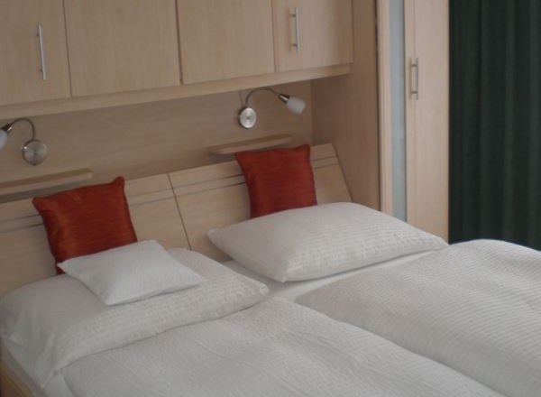 Room with double bed