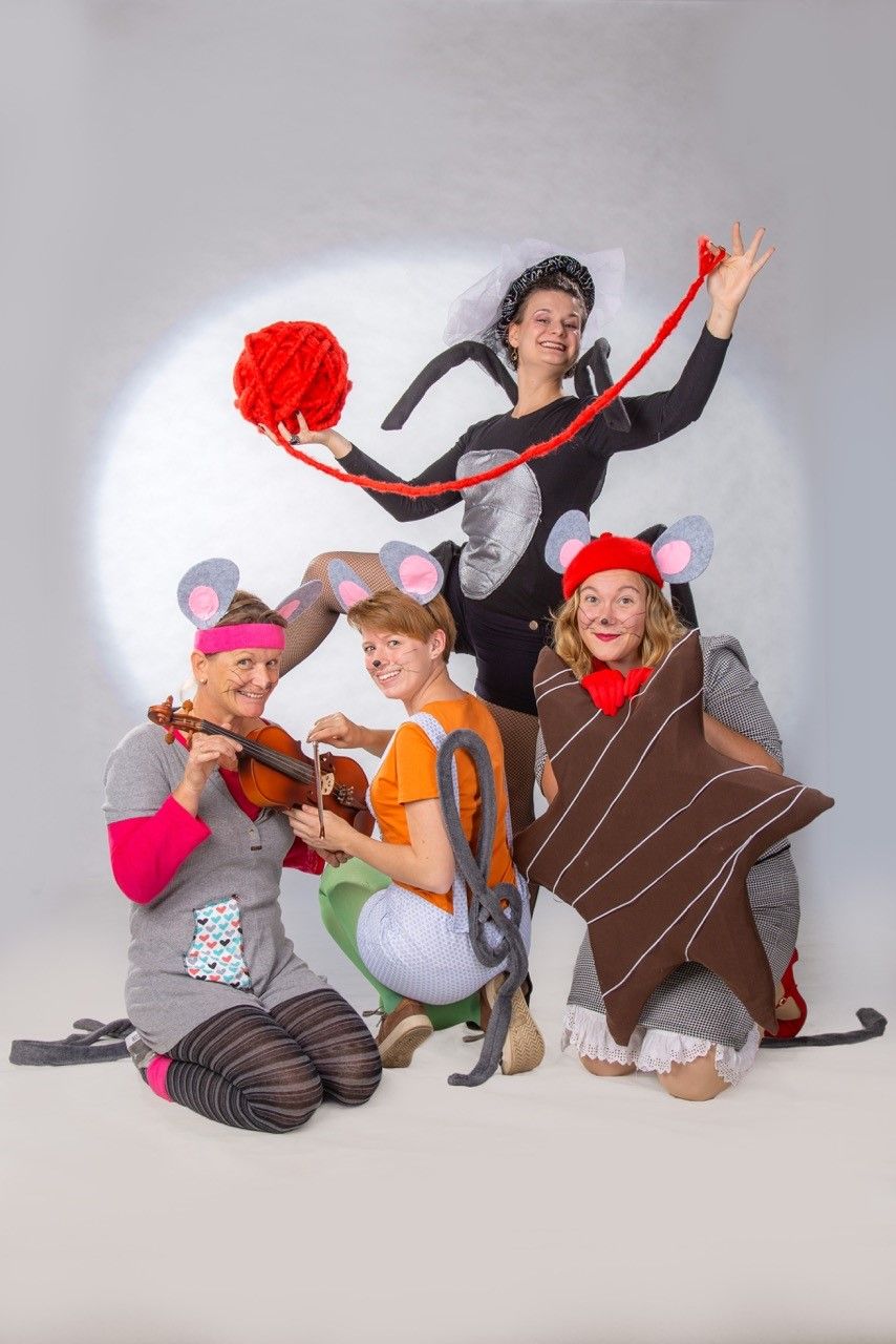 Anton, the mouse musical