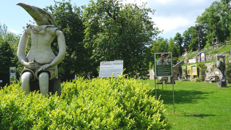 ERWINia, the patron saint of the caricature garden, &copy; Gemeinde Lichtenau