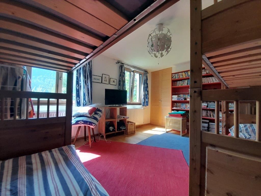 Bedroom 1_bunk beds room