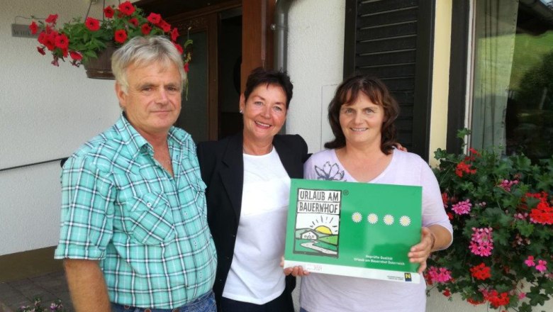 The Buber family gives guests a warm welcome., &copy; Familie Buber