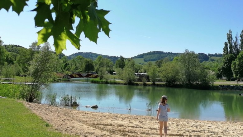 Sandy beach in the Pielach Valley, &copy; Pielachtal Camping