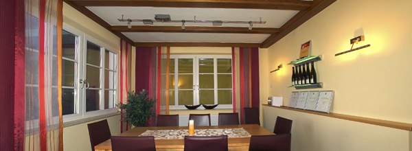 Lorenz Bauer Winery, &copy; Lorenz Bauer