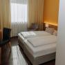 Double bed in the standard HEINhotel vienna airport