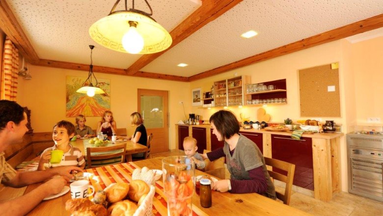 dining_room_kerndler-14-by-stevehaidercom-09-1, &copy; Steve Haider