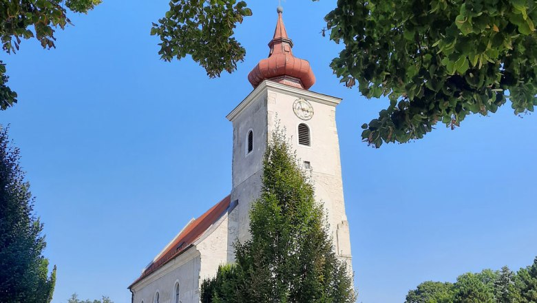 Parish church of St. Petronilla, Petronell-Carnuntum, © Donau Niederösterreich, Neubauer