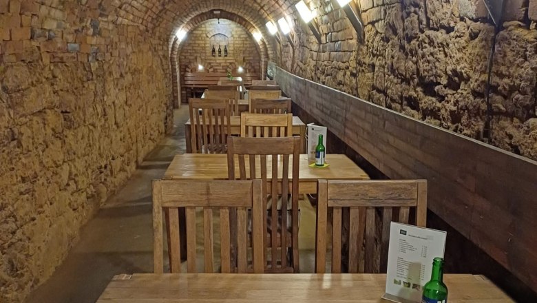 Cellar pipe, © Weingut Vielnascher