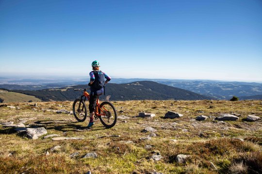 After the MTB route, simply enjoy the view, © Wexl Trails/St. Corona am Wechsel