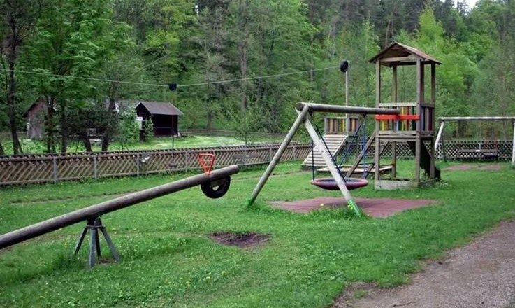 Playground at the Sonennbad, © Zwalk
