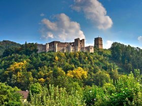 Burgruine Kirchschlag, &copy; Unknown